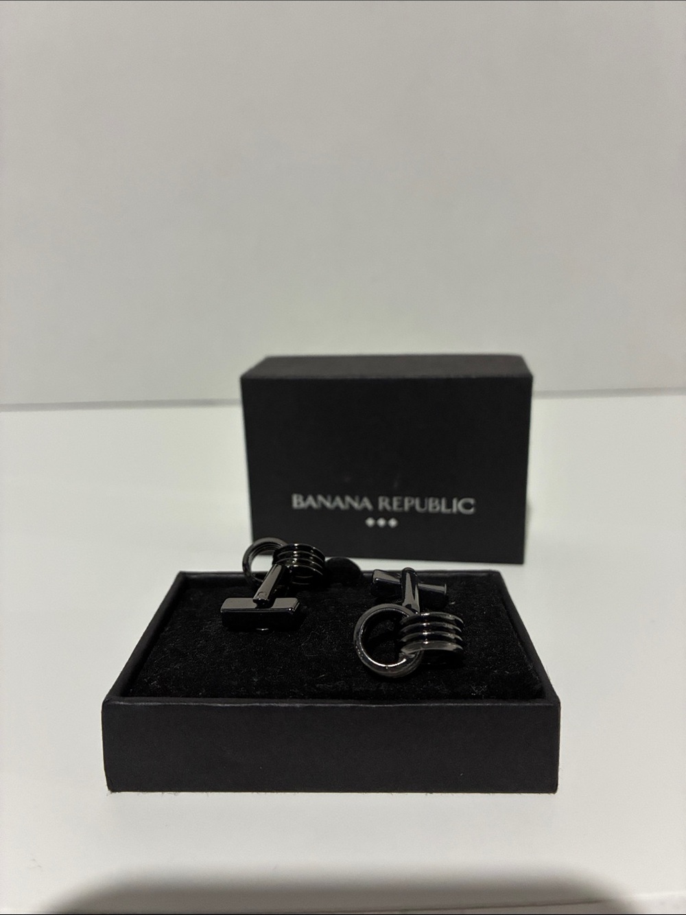 Banana Republic Black Men's Interlocking Knot Cufflinks